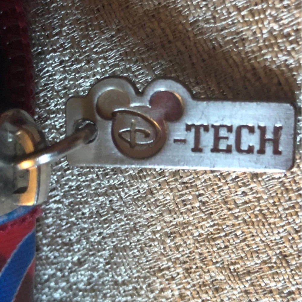 Walt Disney World D-Tech 2014 Mini Cell Phone Pouch/Purse Wallet - Picture 6 of 7
